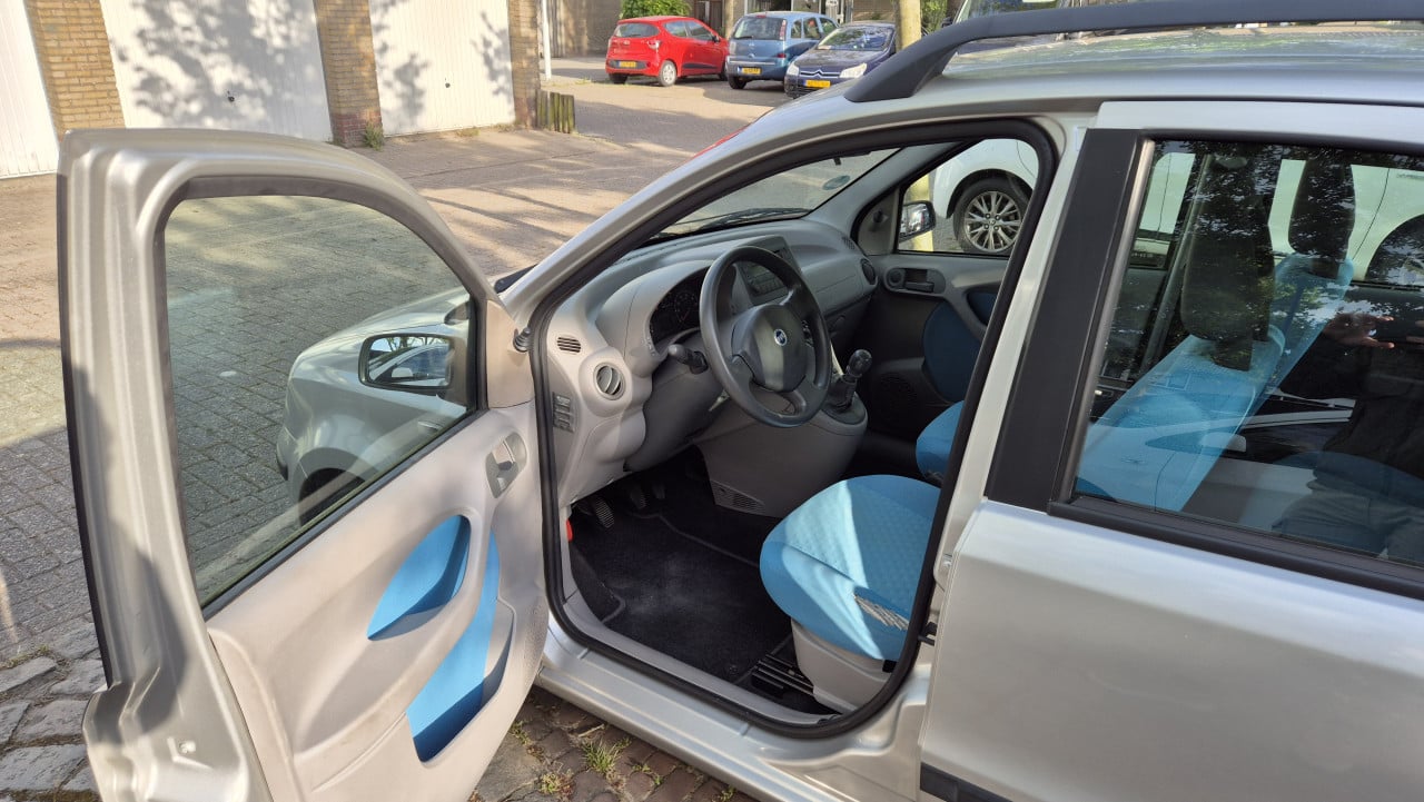 Fiat Panda 1.2 2005 grijs - met nieuwe APK