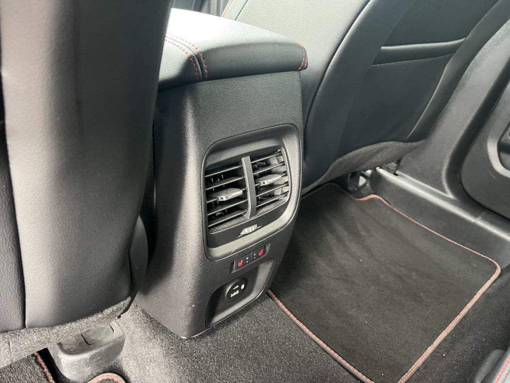 Ford Kuga 2.5 phev e-cvt 225pk st-line x , trekhaak , adaptive cc , winterp