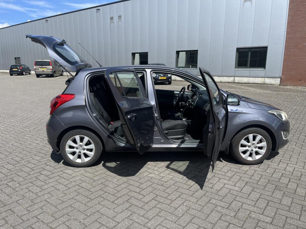 Hyundai I 20 1.2i i-deal