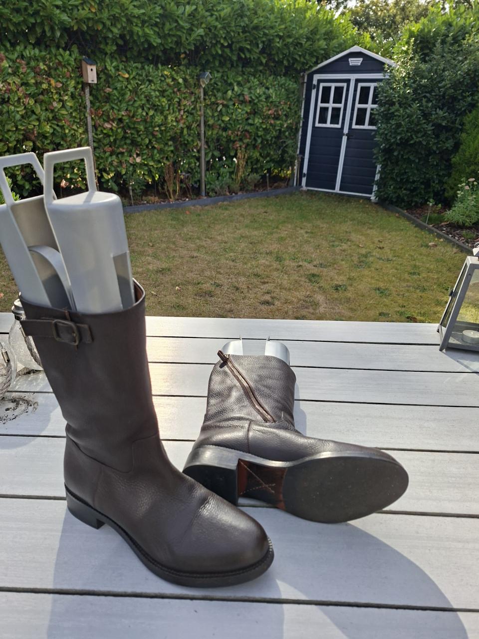 Dameslaarsjes winter maat 40