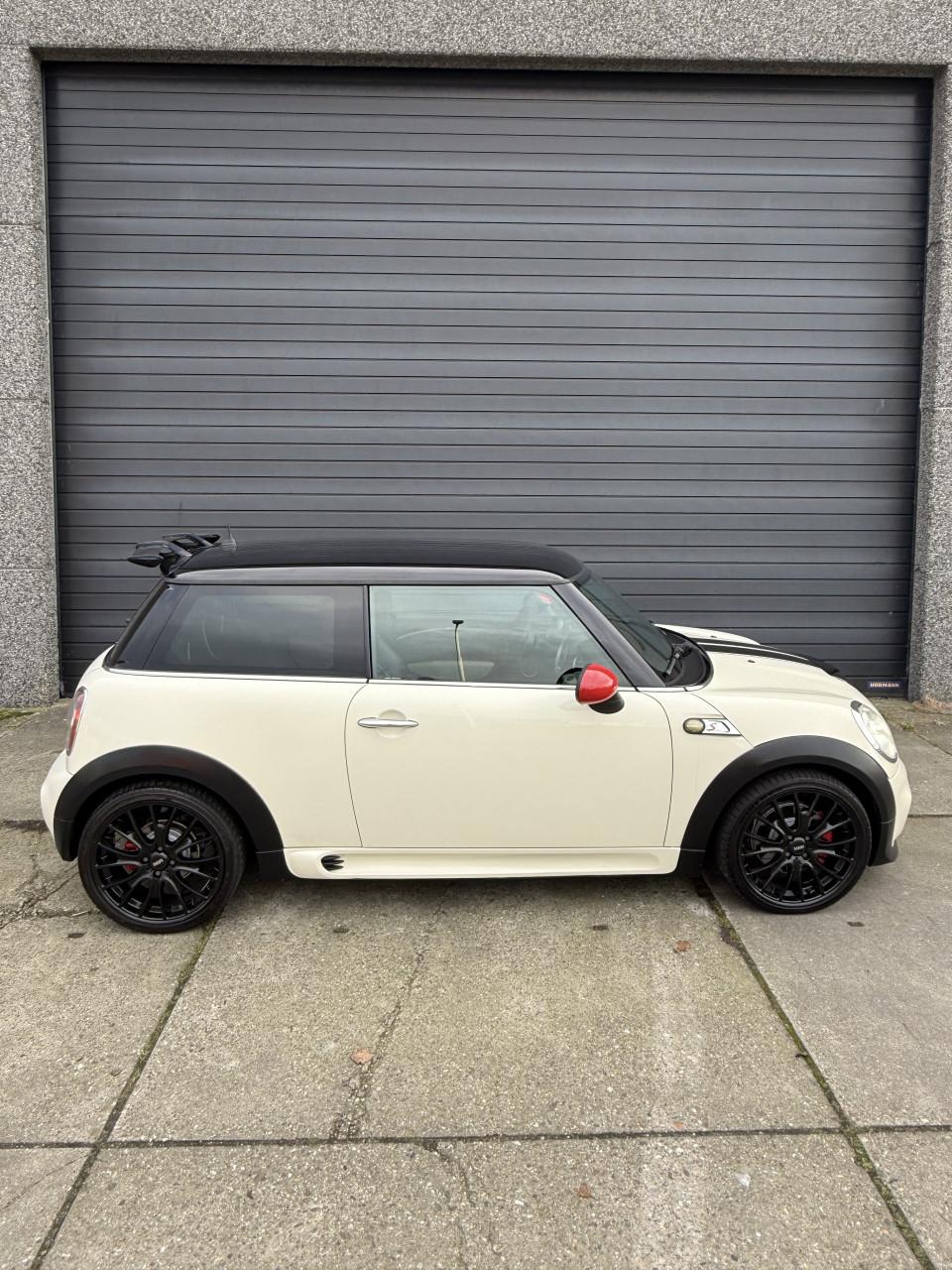 Mini Cooper S 1.6 John Cooper Works 168DKM 2008