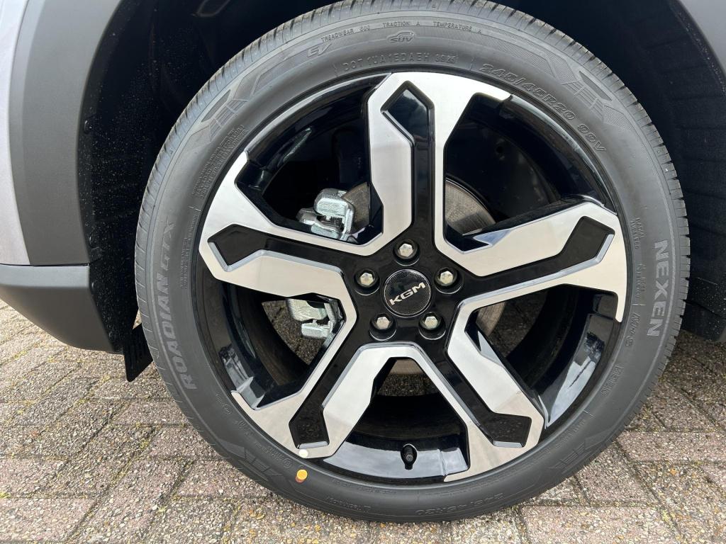 Kgm Torres hybrid 1.5t-gdi titanium € 1500,- moret voordeel!