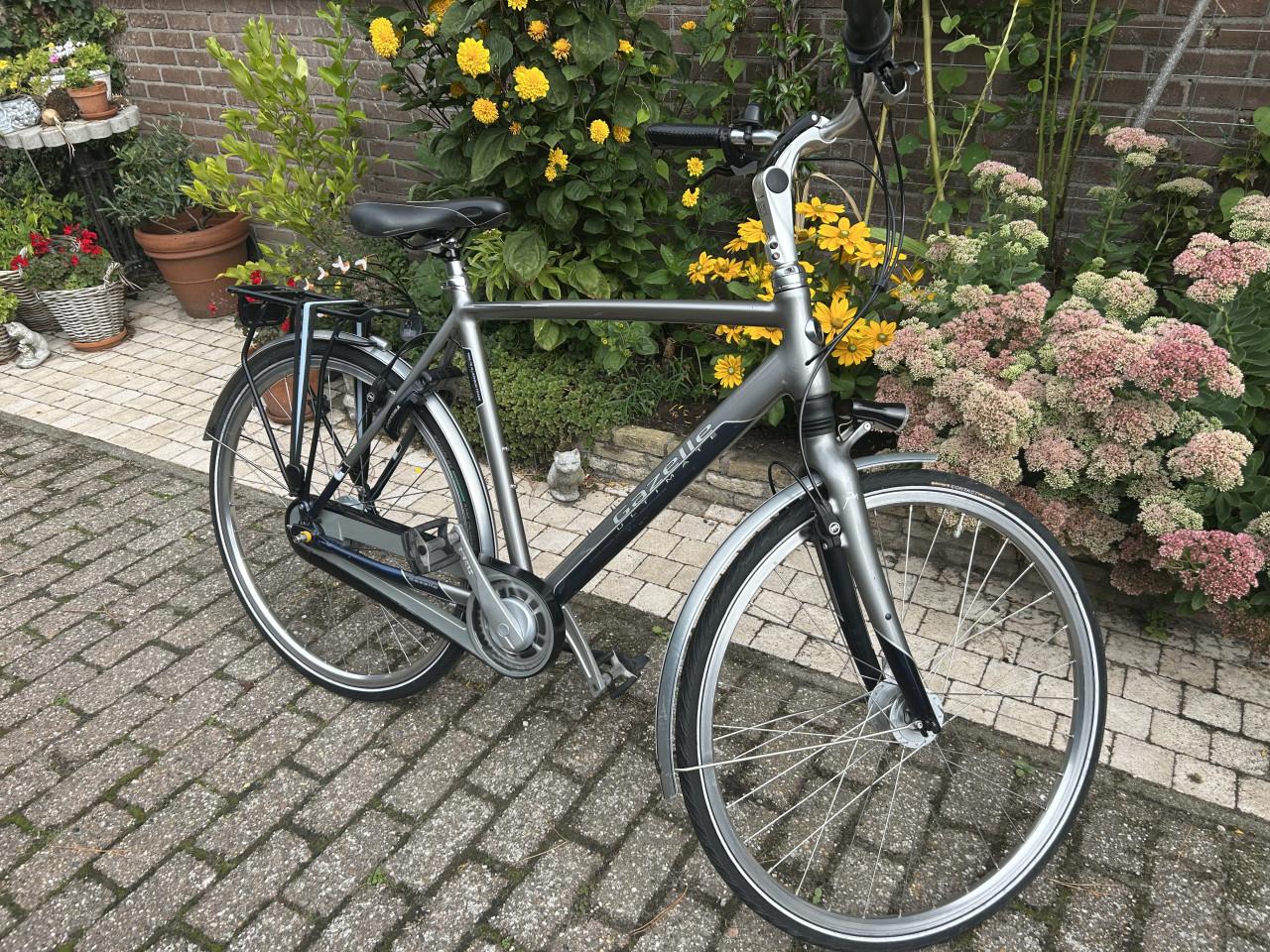 Heren fiets Gazelle Ultimate C2. Ok en als nieuw.  Van de eerste eigenaar.
