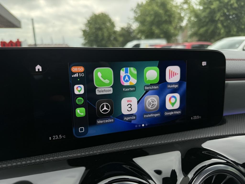 Mercedes-Benz Cla 250e - amg pakket - ambilight - pano -