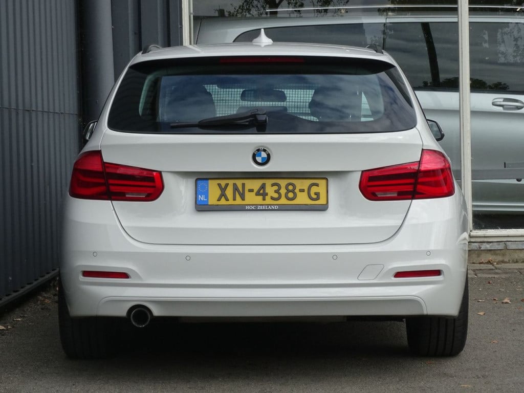 BMW 3-serie touring 318i