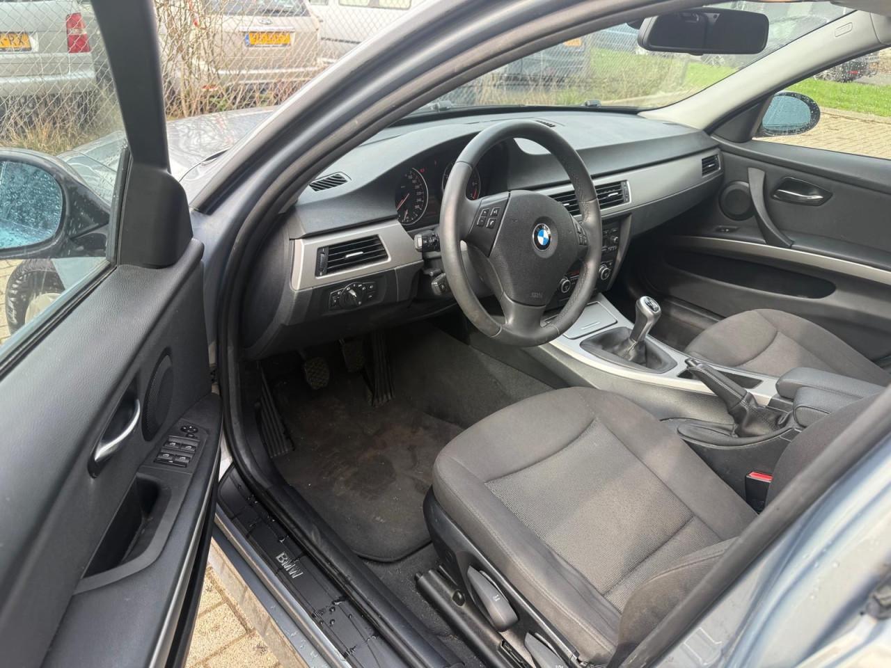 BMW 3-serie Touring 318i Executive