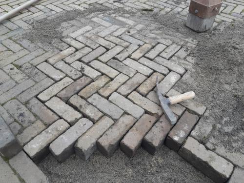 Grond, Groen & Straatwerk