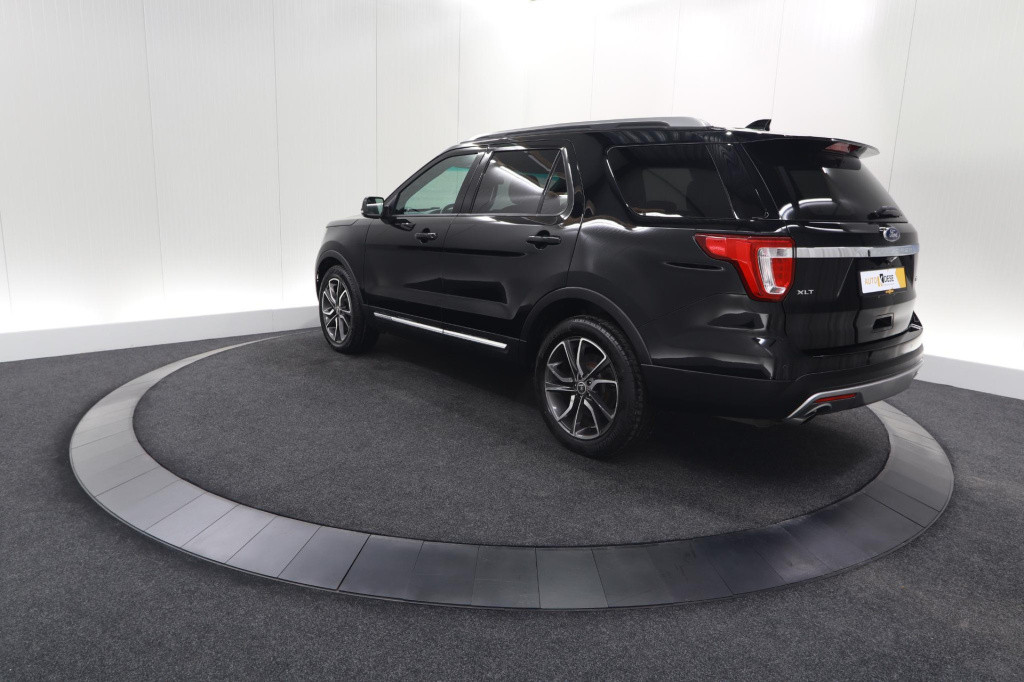 Ford Explorer xlt 2.3 ecoboost | 7 zitplaatsen | camera | dodehoekdetectie 
