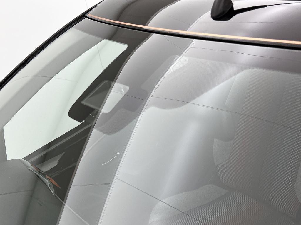 Peugeot 108 72pk roland garros top! | rijklaar | climate control | achterui