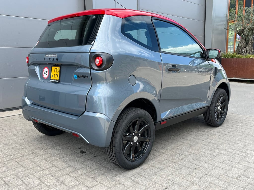 Aixam Minauto brommobiel chic