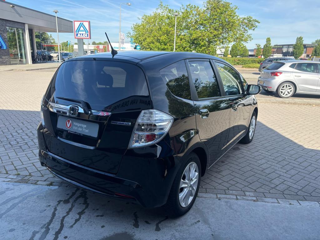 Honda Jazz 1.4 hybrid business mode