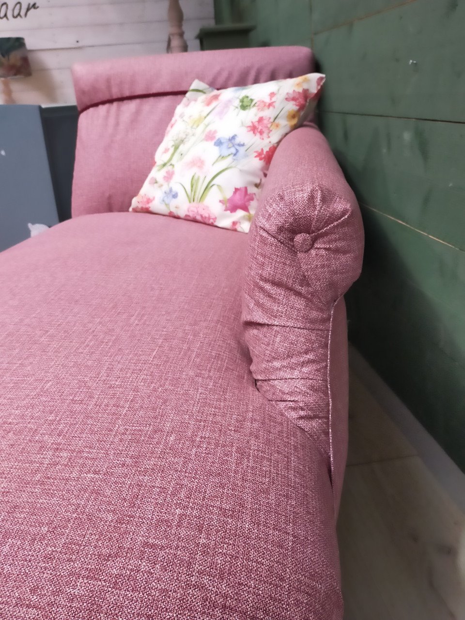 Chaise longue, nieuw bekleed!