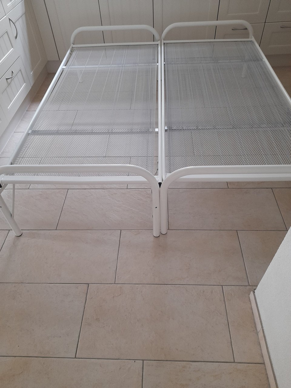 Bed met onderschuif bed (in goede nette staat ) 2 x 80 x 200