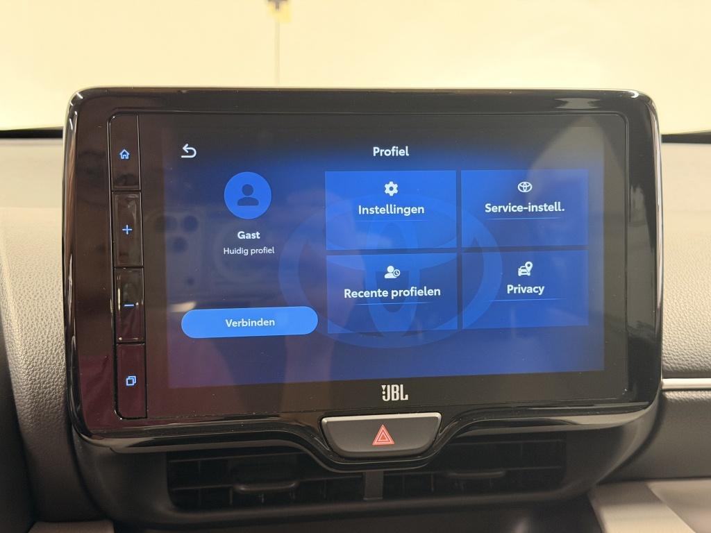 Toyota Yaris 1.5 hybrid executive| jbl| hud| ada.cruise| stoel+stuur.verw