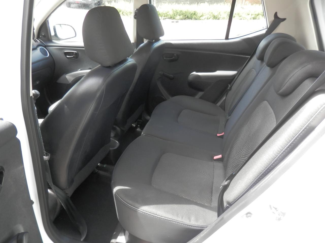 Auto Garant Biedt Aan: Hyundai I 10 Drive Cool