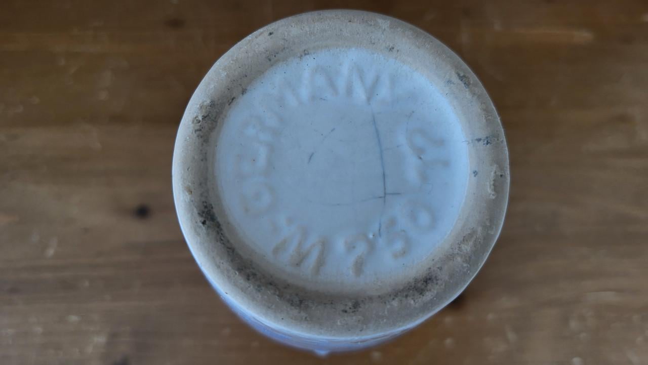 Vintage vaasje keramiek West Germany h 18 cm