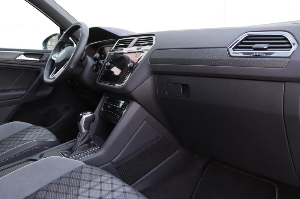 Volkswagen Tiguan 1.4 tsi ehybrid r-line business+ black style 245pk dsg6