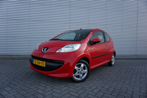 Peugeot 107 1.0-12v xs urban move airco / elektr. ramen / lm velgen / nap -
