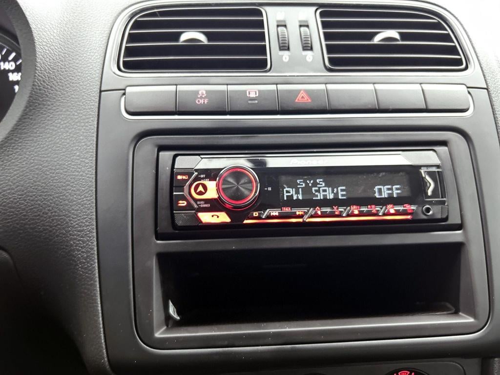 Volkswagen Polo 1.2 easyline lage kilometerstand | airco