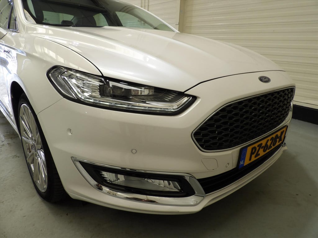 Ford Mondeo vignale 2.0 ecoboost 203pk 5d automaat