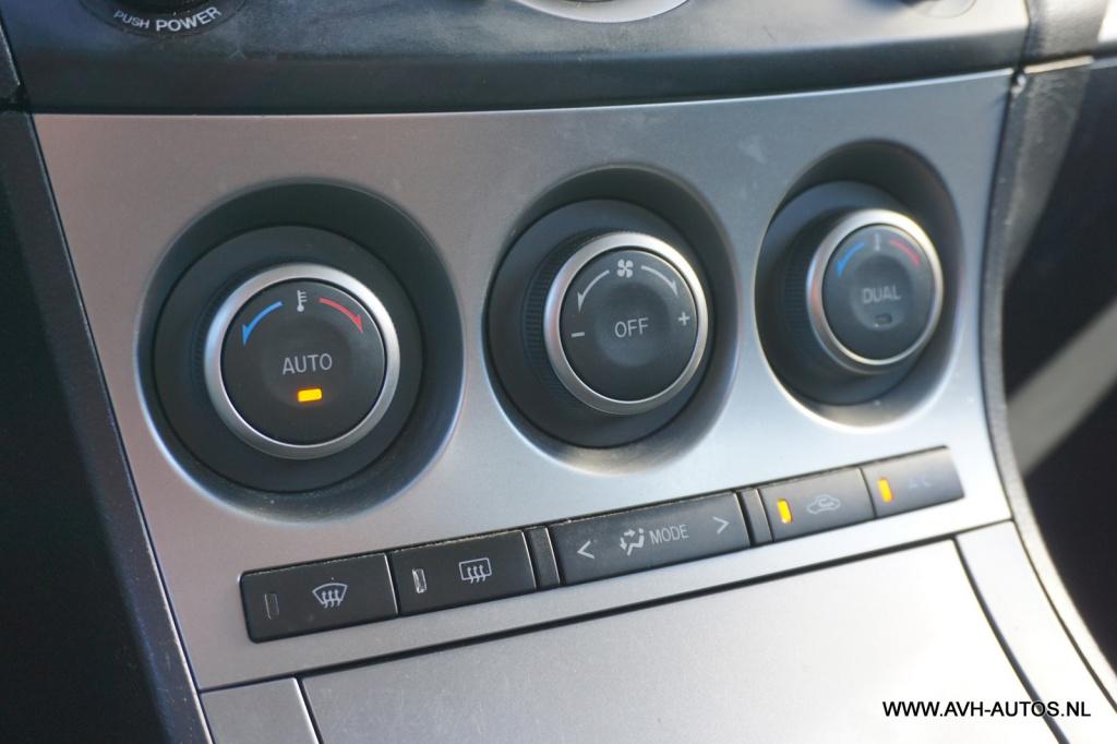 Mazda 3 1.6 business