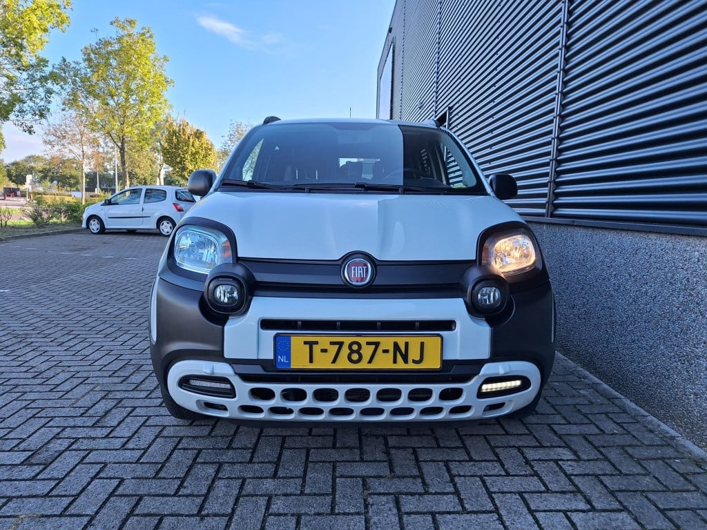 Fiat Panda 1.0 hybrid city cross