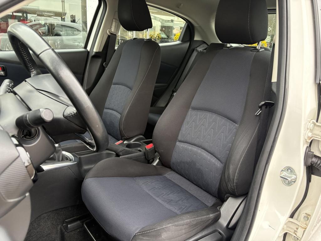 Mazda 2 1.5 skyactiv-g ts lichtmetalen velgen