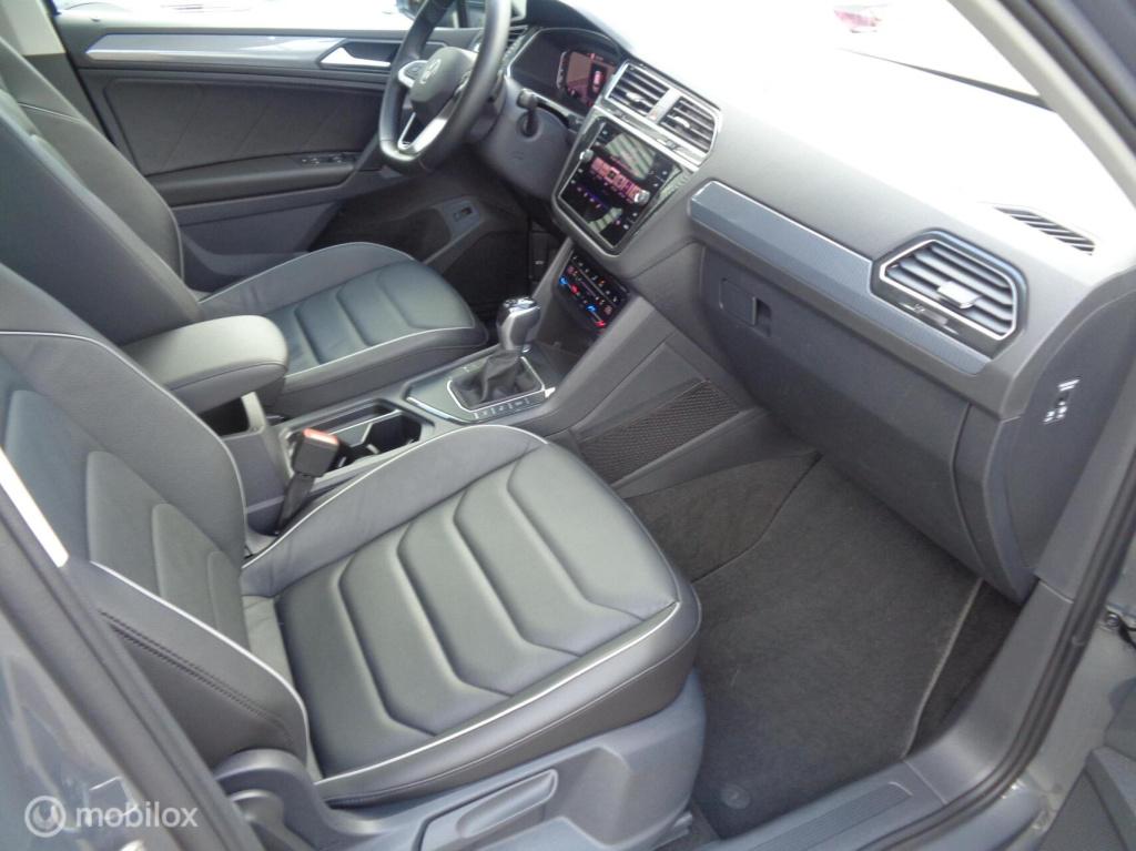 Volkswagen Tiguan 1.5 tsi elegance/airco/navi/panorama/virtual/vol leer/mem