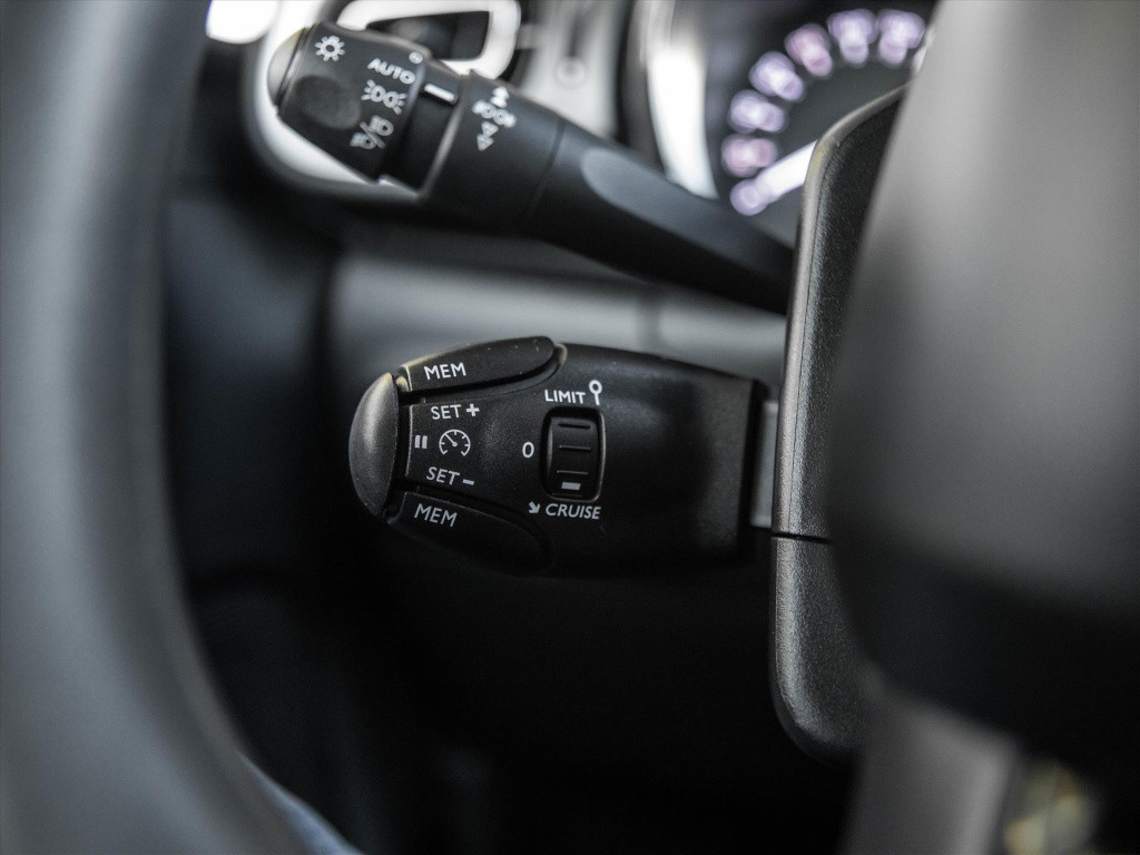Citroen C3 1.2 puretech 110pk max automaat