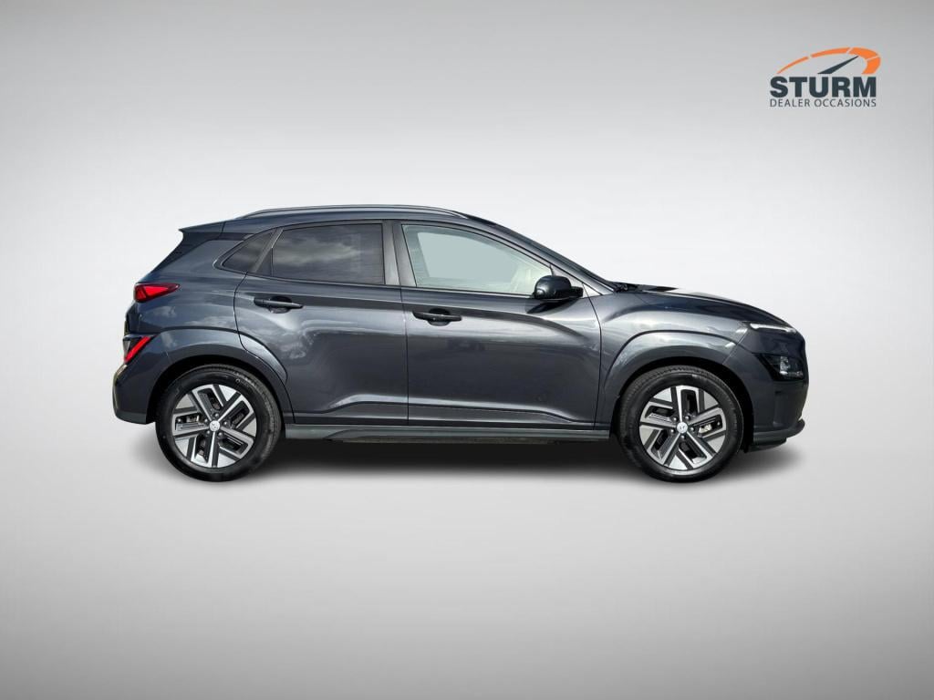 Hyundai Kona ev fashion 39 kwh