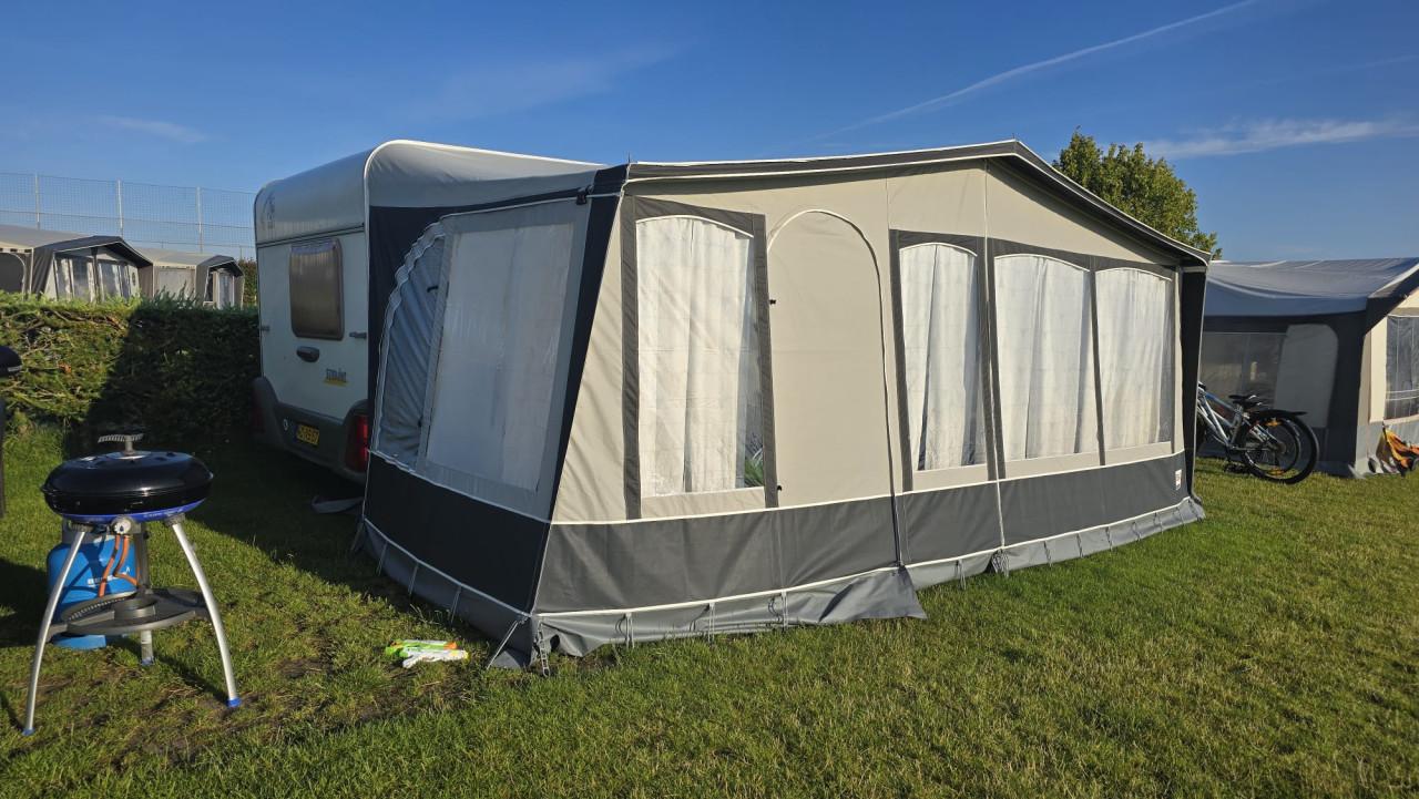 Dorema madrid 240 maat 13 (950-975cm)