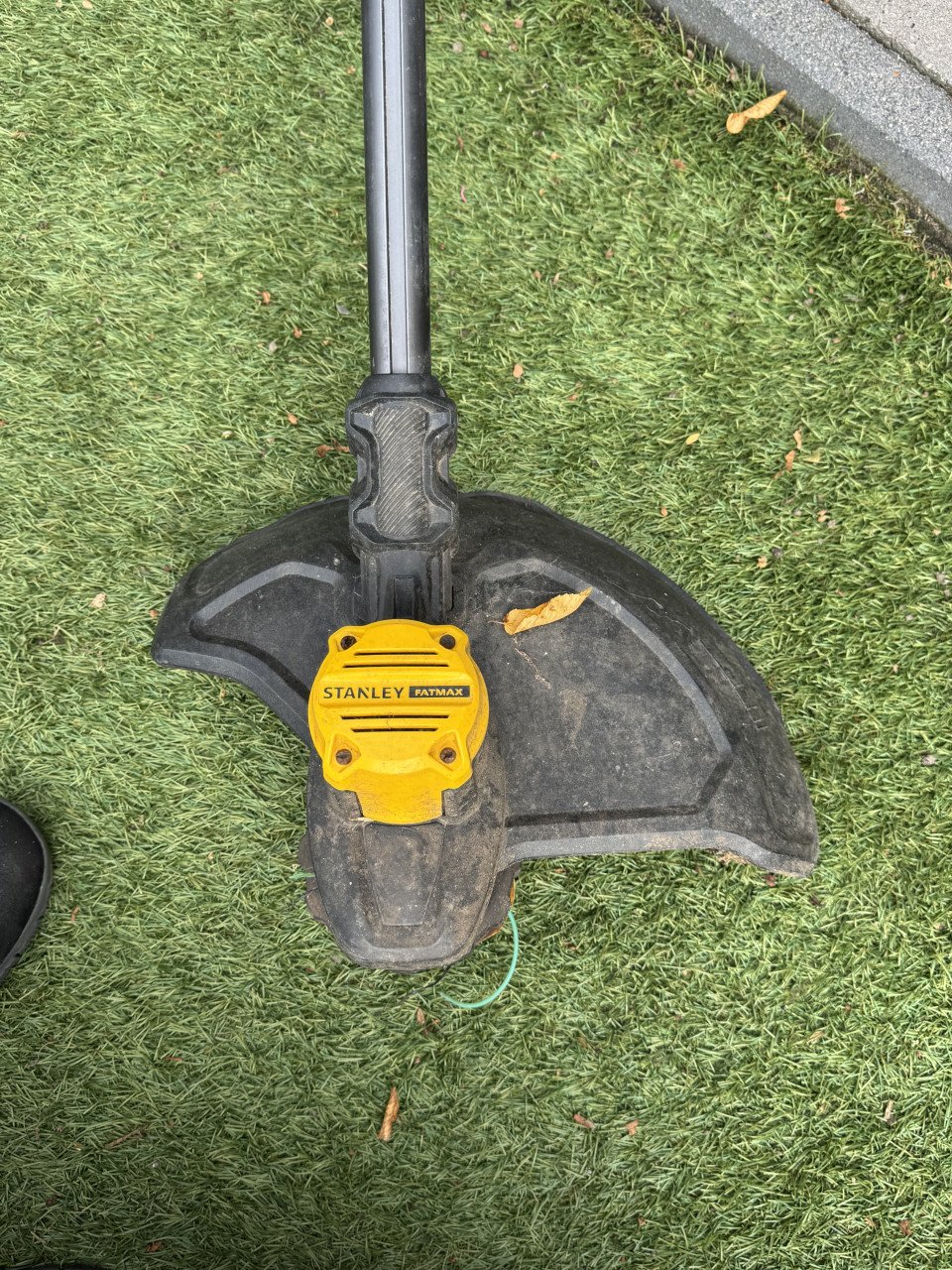 Stanley Fatmax grastrimmer zonder batterij en oplader te koop