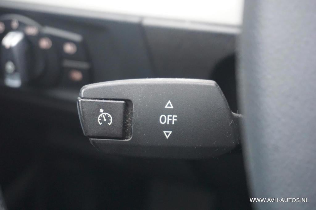 BMW 3-serie touring 318i corporate lease business line