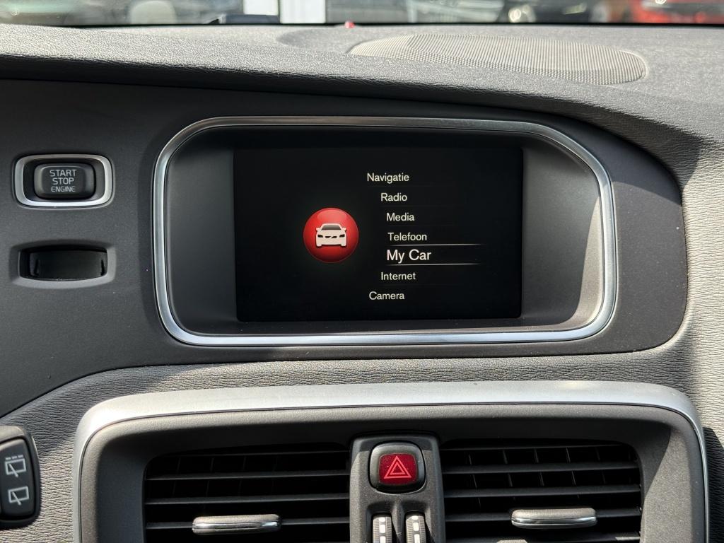 Volvo V40 cross country t3 153pk aut6 polar+ luxury| leder|pano| camera| tr