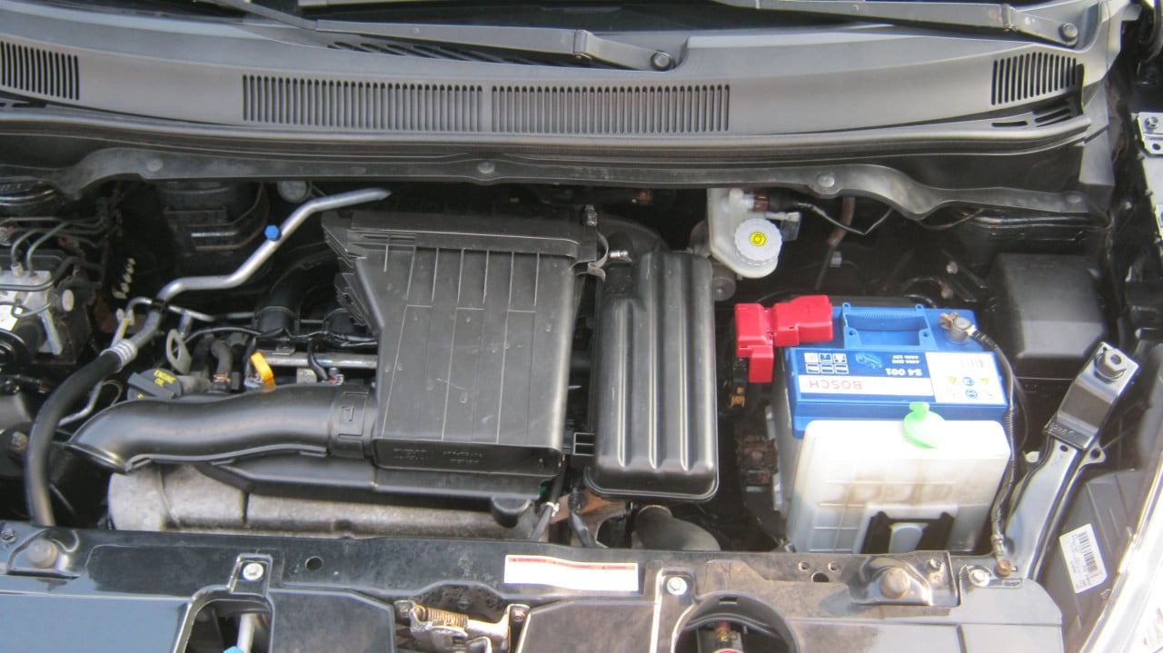 TE KOOP AGILA 1.2 16V UIT 2009 VOOR 1950 EURO