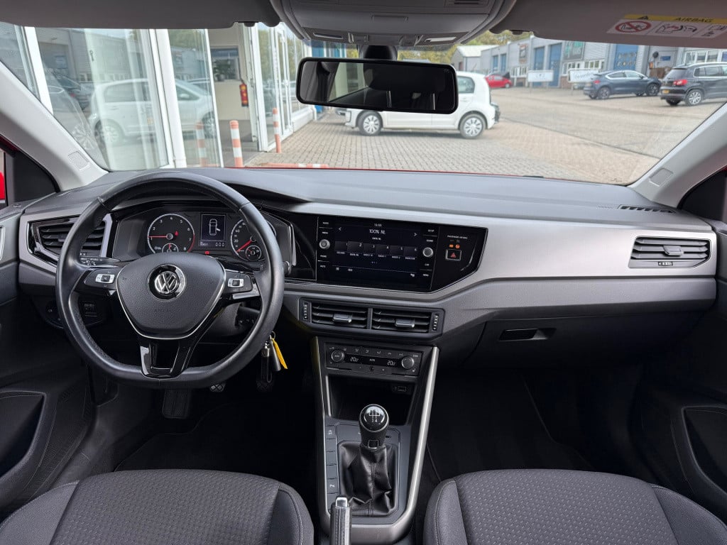 Volkswagen Polo 1.0 mpi trendline