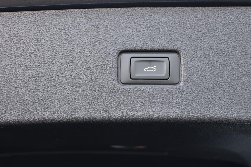 Audi Q8 55 tfsi e quattro pro line s 394pk tiptronic