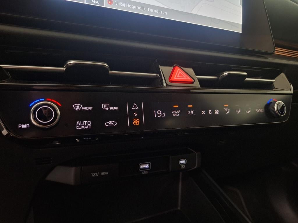 Kia Niro Ev light advanced 64.8 kwh |verkocht