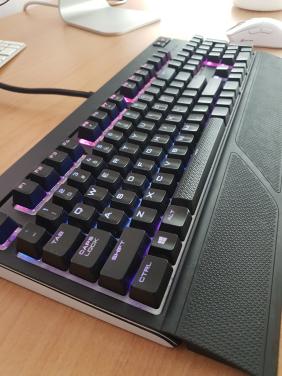 Corsair Gaming Strafe RGB Cherry MX Silent