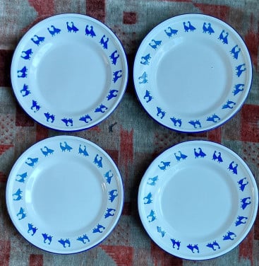 4 Emaille borden