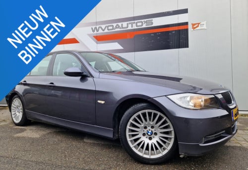 BMW 3-serie 320i executive