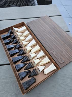 “Uniek Vintage Farmaceutisch Schaakspel Peter Ganine Gotisch