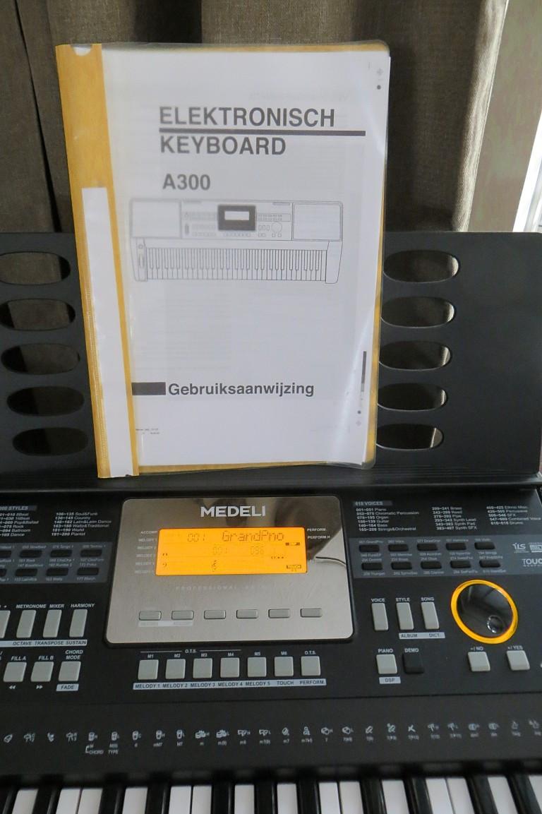 Medeli A300 in nette staat