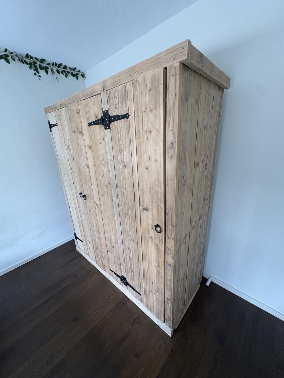 Kast steigerhout