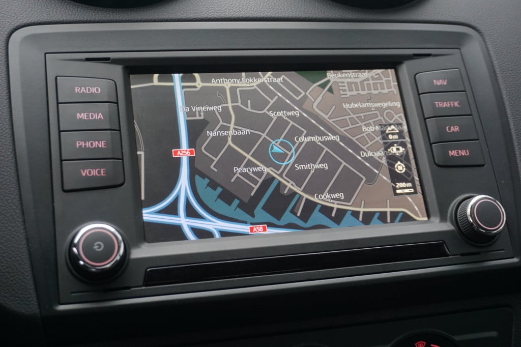 Seat Ibiza st 1.0 ecotsi style connect automaat - airco / navi / cruise / p