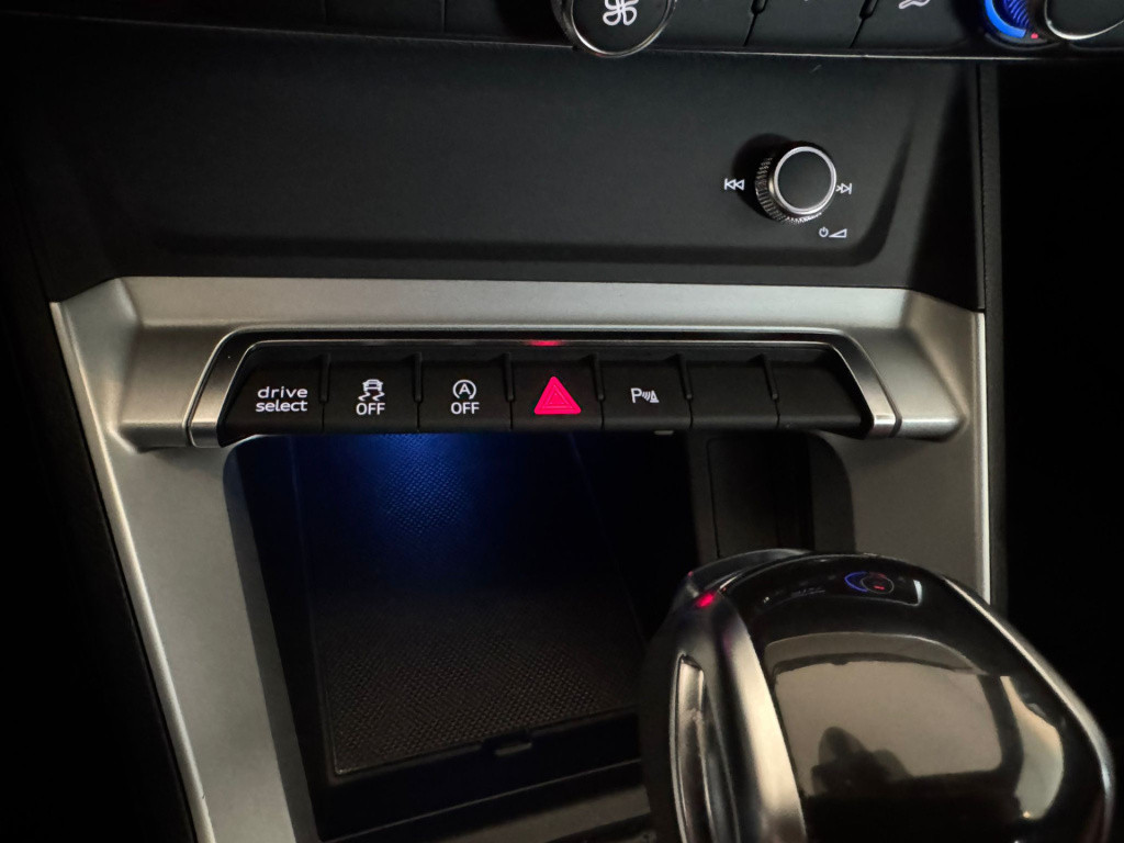 Audi Q3 35 tfsi advanced