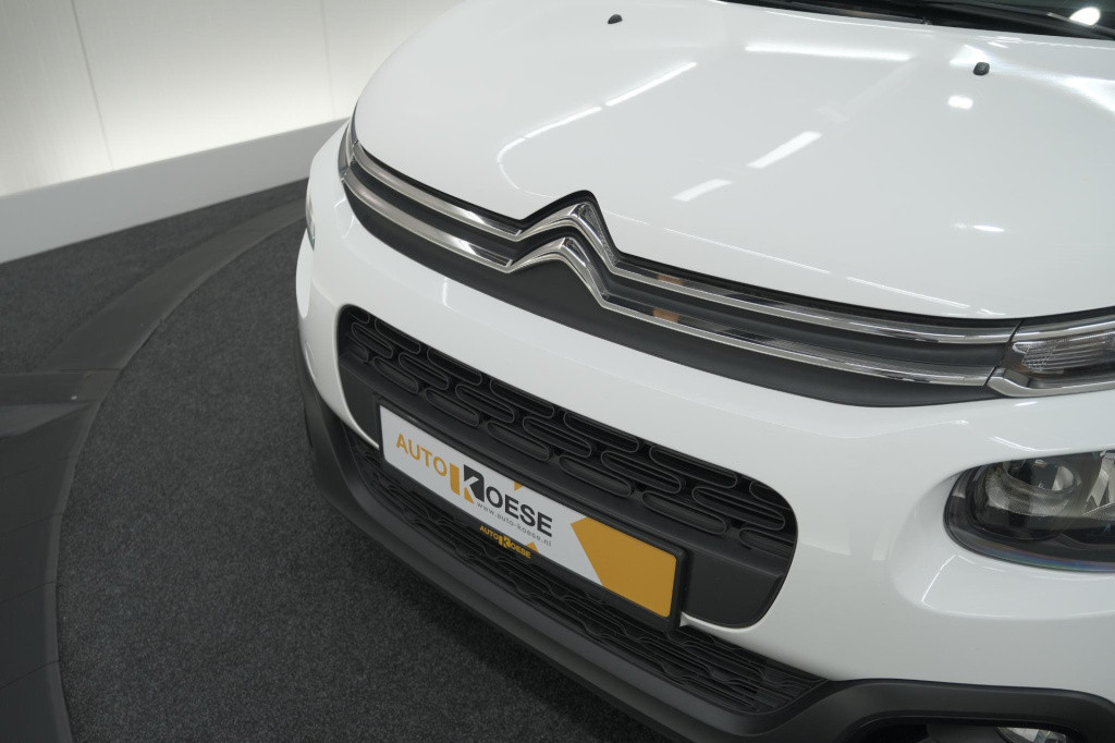 Citroen C3 puretech 110 s&s shine | camera | navigatie | apple carplay | pa