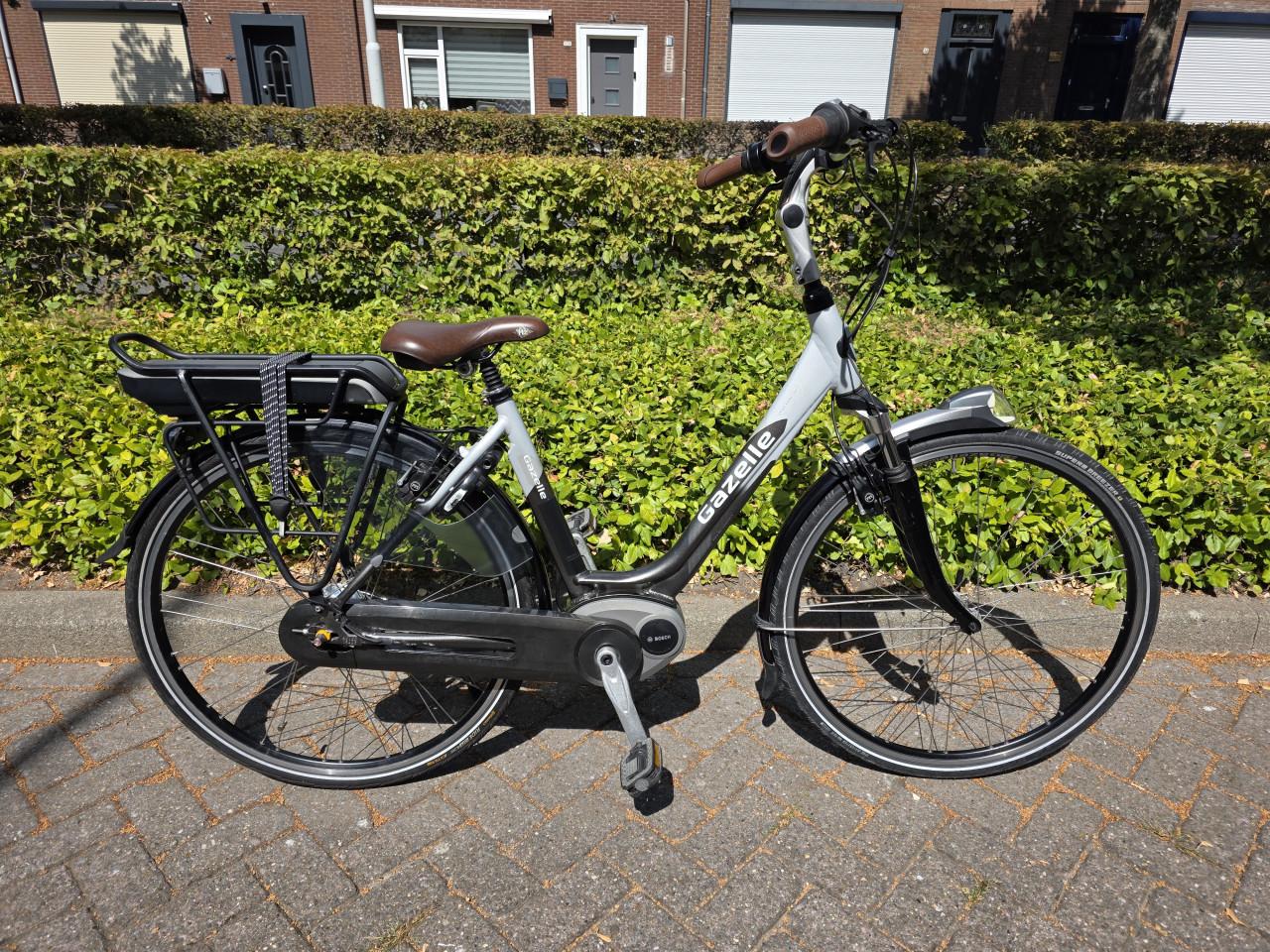 Schitterende Gazelle Orange met Bosch middenmotor