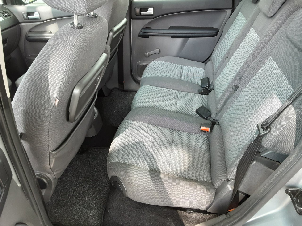 Ford Focus C-Max 1.8-16V First Edition