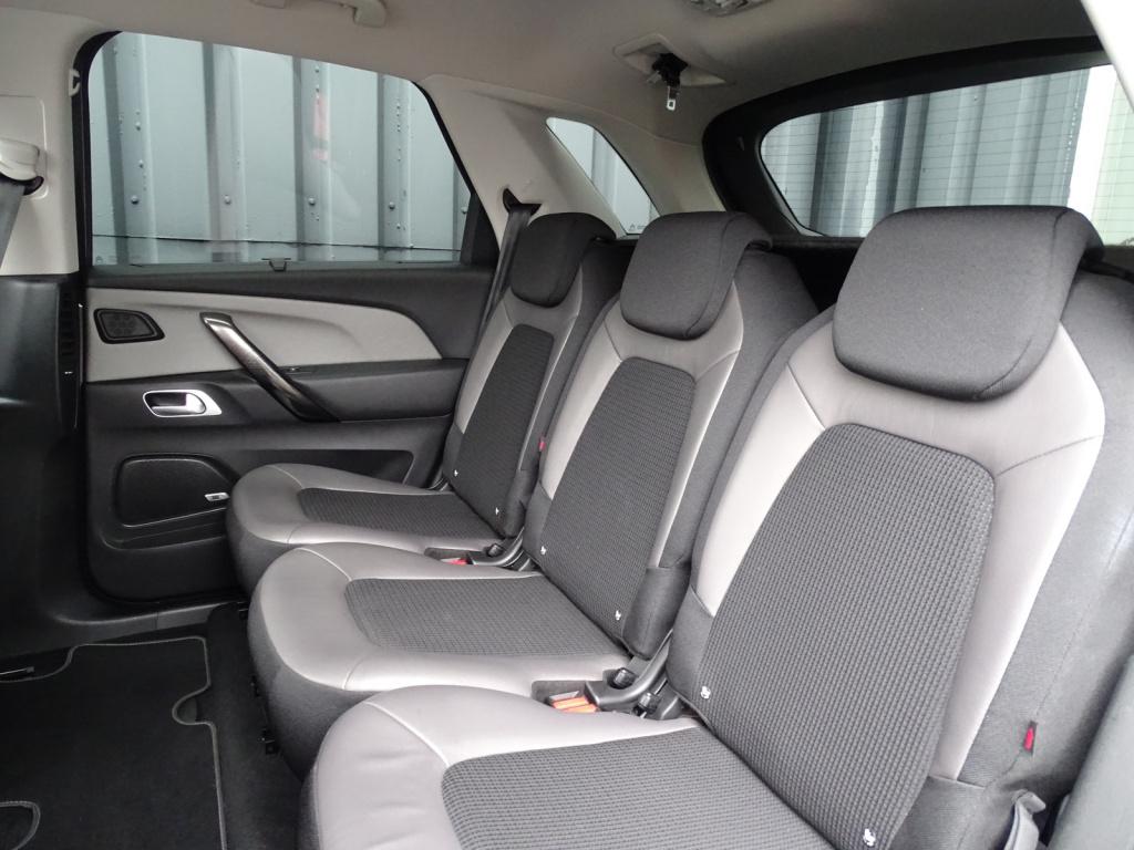 Citroen C4 Picasso 1.2 puretech shine automaat | camera | trekhaak